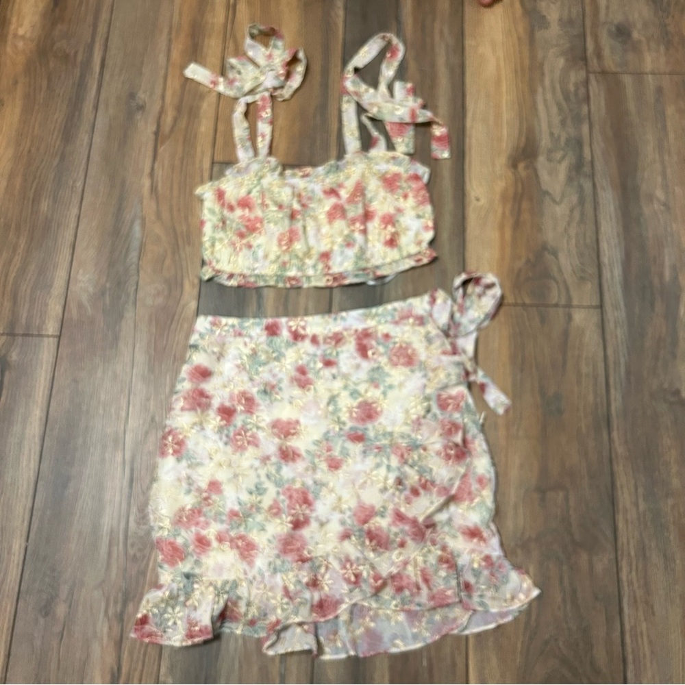 NWT Lulus Going Bloom Cream Skirt Set - Picture 7 of 7